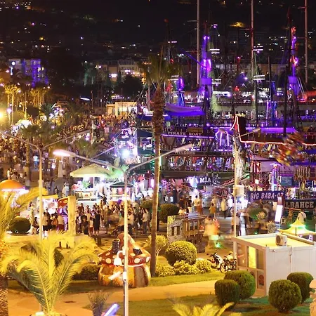 More Reduction Contact Whatsapp 0090,541,943,85,93 - Beautiful Own Private Apartments 150-200 Meter To Cleopatra Beach 1 With Umbrellas, Bikes, Barbecue, Balcony, 35-75 Mbps Fastest Wifi Of Alanya, Smart Tv, Table Games *